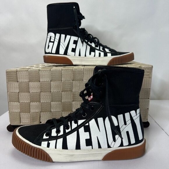 Givenchy Hightops Women’s size 7.5
